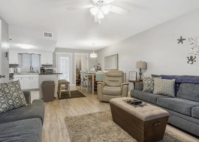 Compass Cove At Gulf Highlands By Nautical Properties Vacation Rentals